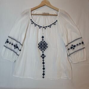 St John's Bay Boho Womens Top Med Embroidered Beach Coastal Cottage‎ Core Hippie